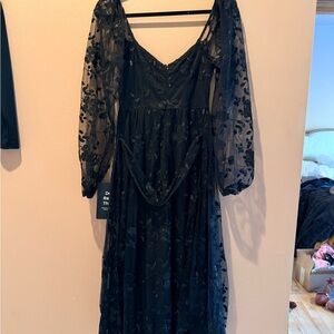 Lulu's Elegant Black Lace Long Sleeve Dress